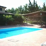 Bellajo Villaggio La Loggia