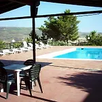Bellajo Villaggio La Loggia
