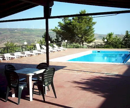 Bellajo Villaggio La Loggia